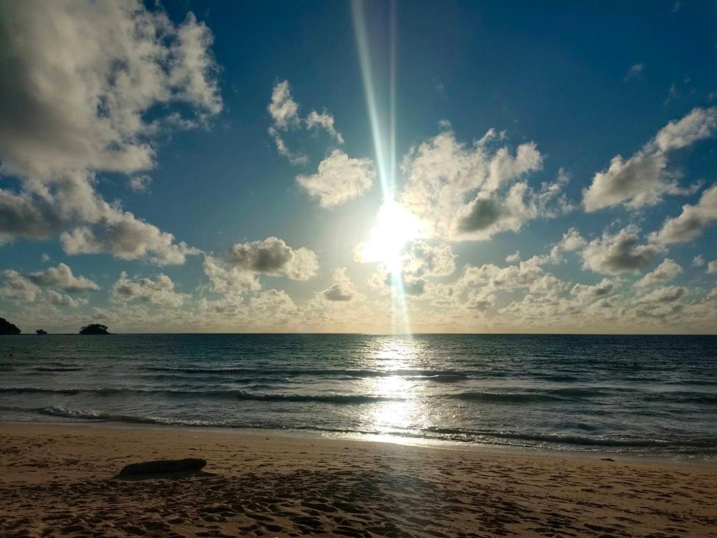ホテル キングサクレ Nai Yang Beach エクステリア 写真